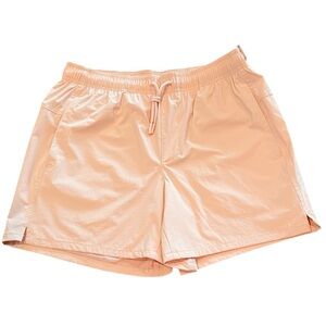 VRST Men’s Everyday Relaxed Fit Short 5” Inseam Pink Crepe Medium NWT